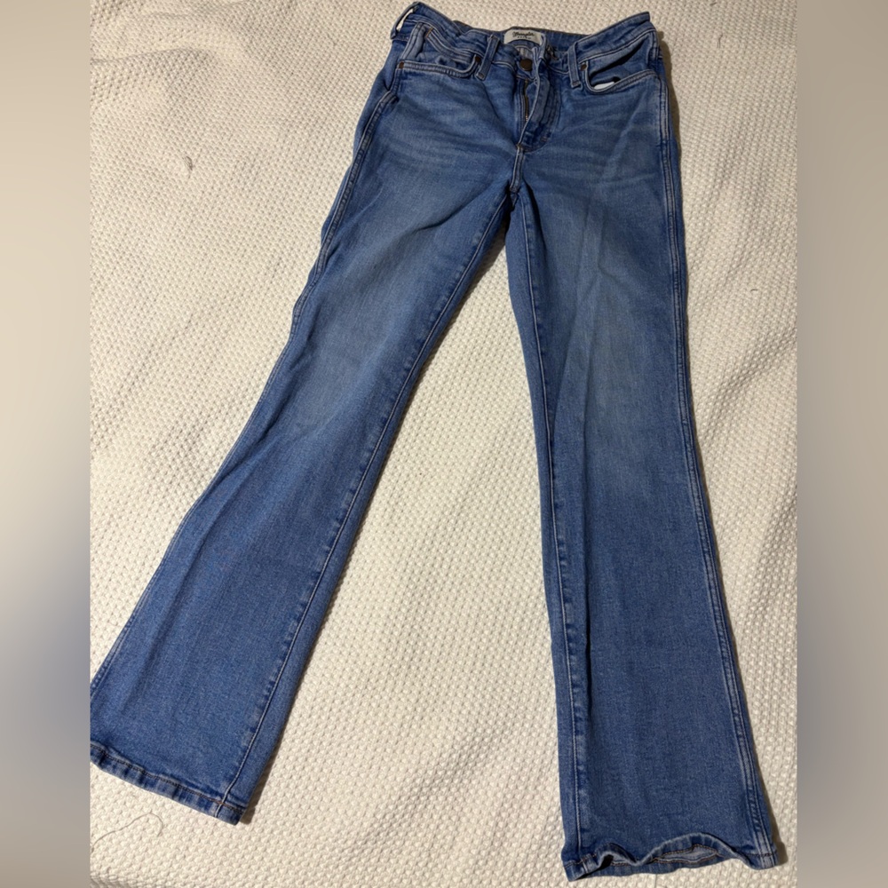 Wrangler Women's Bailey Boot Cut Jeans